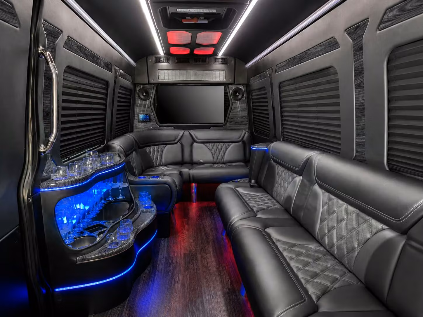 charterbusrentalredwoodcityca com is how redwood city recruiters and training commands coordinate large scale group transportation without losing hours to phone tag