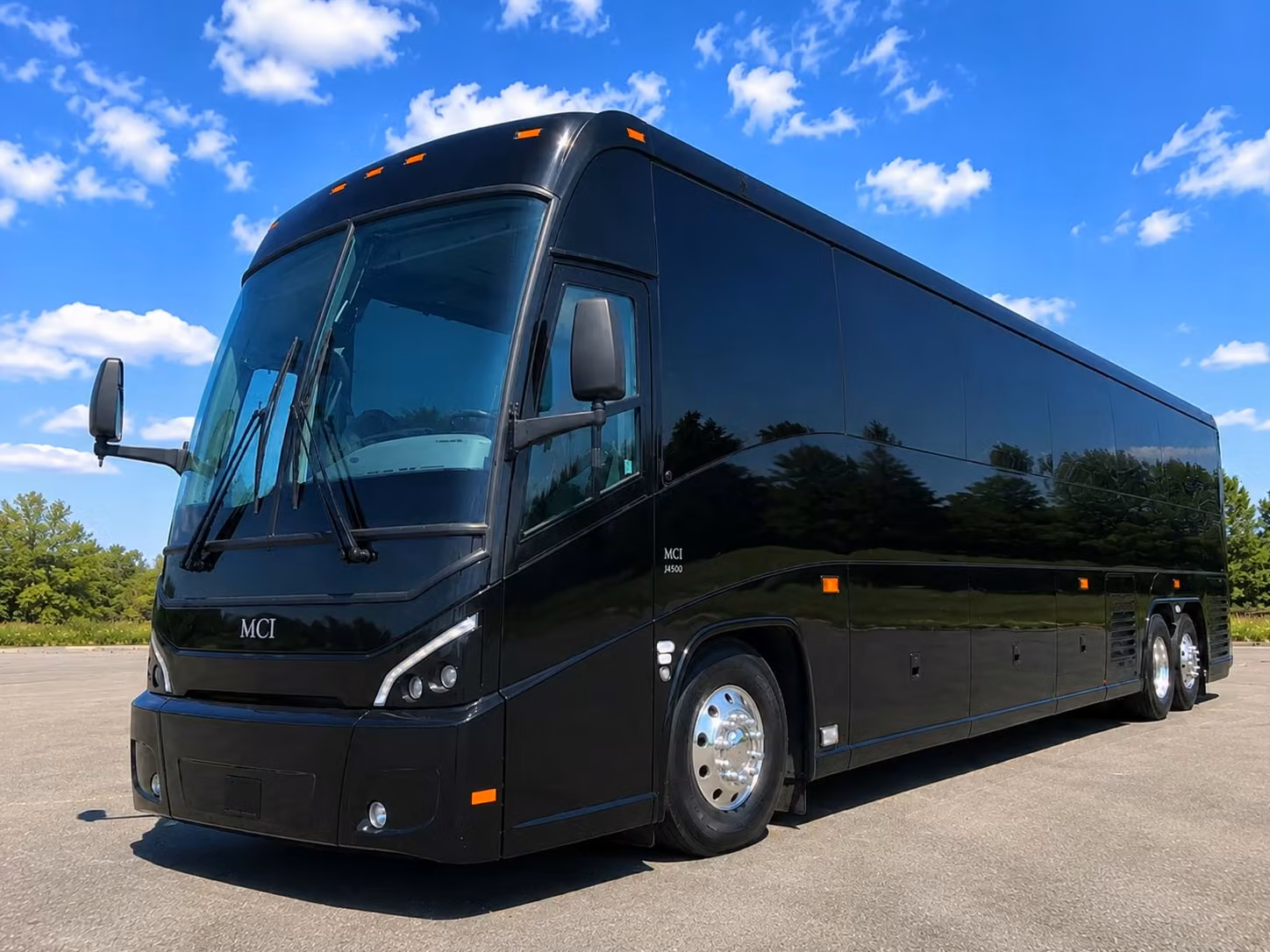 the right bus for redwood city student athletics competitions and academic events