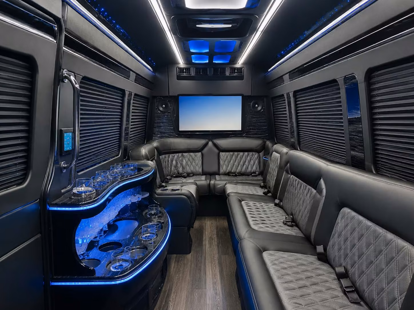 youth sports team travel and tournament transportation in redwood city